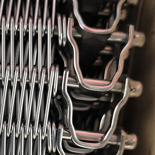 Son şirket haberleri hakkında paslanmaz çelik tel örgü soğutma konveyör bandı