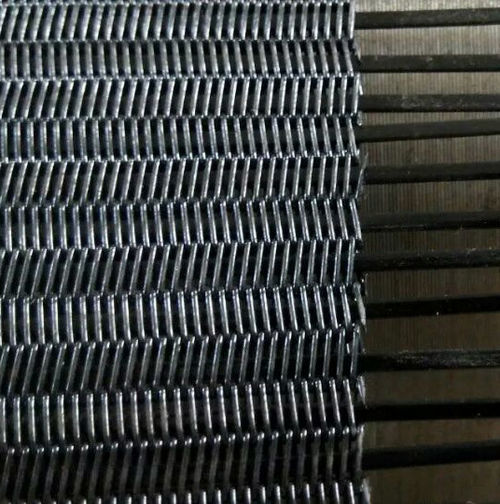 Latest company news about geniş yazıcı makinesi için siyah polyester spiral örgü kemer Arjantin göndermek