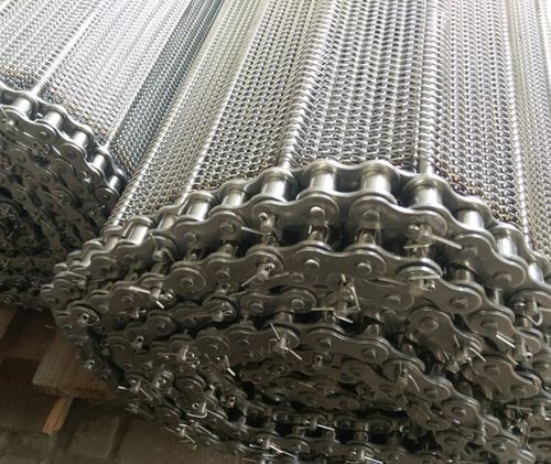 Latest company news about Küçük Spiral bağlantı tel örgü kemer zinciri ile Şili'ye göndermek