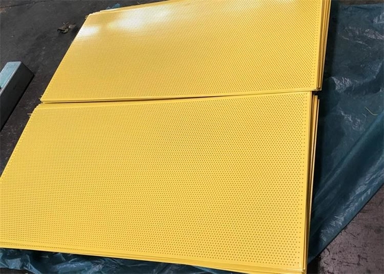 İyi bir fiyat. 304 Paslanmaz Çelik Çakılmış Plak Dekoratif Metal Perforasyonlu Ağ Yaprak Çakılmış Metal Ekran çevrimiçi