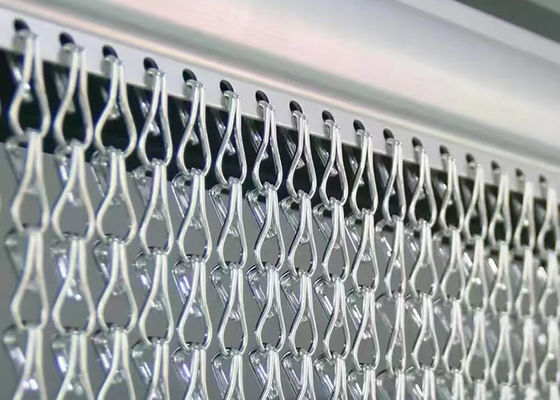 İyi bir fiyat. Özel Tasarım Alüminyum Çift Kanca Ekran Zinciri Odanın Dekorasyonu İçin Uçan Perde Ağı çevrimiçi