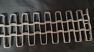 Özel Isıya Dayanıklı Sürekli Gıda ss304 Metal 316 paslanmaz çelik at nalı büyük duvar örgü düz