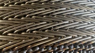304 Metal Isıya Dayanıklı Yüksek Sıcaklık Fırın Konveyörü Balıksırtı Tel Örgü Bisc