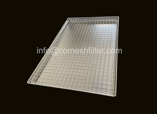 İyi bir fiyat. Özelleştirilmiş Parlatma Yüzeyi Delikli Çelik Tepsi Suya Dayanıklı 400x600mm çevrimiçi
