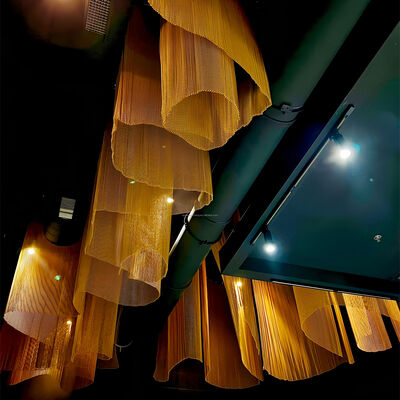 İyi bir fiyat. Alüminyum Tavan Perdesi Farklı Renk Zincir Posta Hasır Net Dekoratif Zincir Bağlantı Örgü Perde çevrimiçi