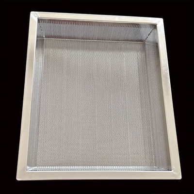 İyi bir fiyat. Gıda Sınıfı Metal Kurutma Mesh 304 Paslanmaz Çelik 800 X 600 18x26 inç Alüminyum Fırın delikli fırın tepsisi çevrimiçi